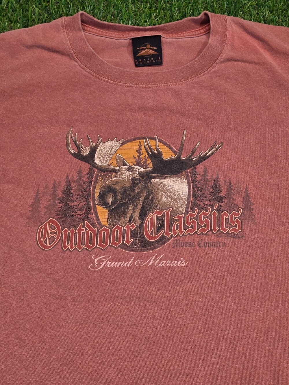 Prairie Mountain Outdoor Classics Moose Graphic T-Shirt, Red